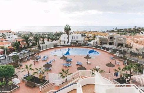 Views, international channels, A-C, pool, bar - Foto 5