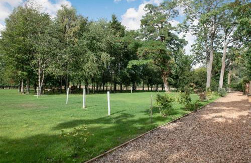 City to Country Retreat Luxury Cottage with Hot Tub - Foto 43