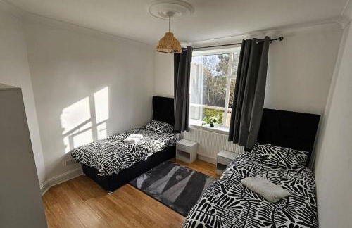 Cosy 2 bedroom flat - Foto 7