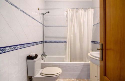 V2 a 400 m da Praia da Falésia - Foto 16