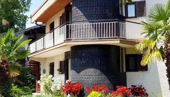 Apartments with a parking space Malinska (Krk) - 2390 - Photo 1