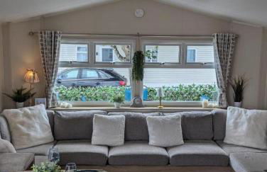 Casita De Cuervo at Shorefield Park - WIFI - Pet Friendly - Passes Included - Photo 10