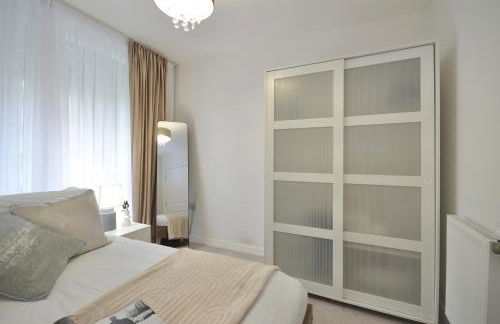Modern 2 Bedroom Apartment Steps from Vauxhall St - Foto 19