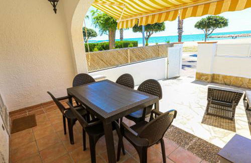 LITORAL COSTA DORADA - VILLA LAURA Only families - Photo 41