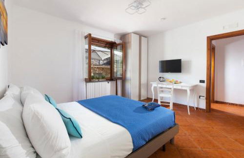 Appartamento in Villa con Terrazzo e Vista Golfo - Foto 24