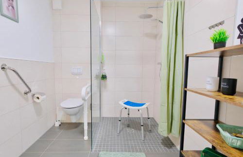 Fine Living - Zentral, barrierefrei mit Terrasse & 24h Parkhaus in Nähe - Foto 7