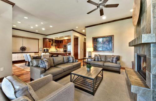 The PEAK Rubicon 11 - The Ultimate in Lakefront Luxury - Foto 19