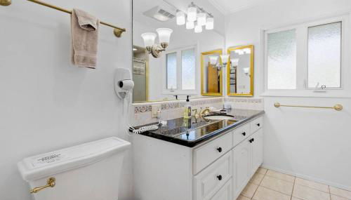 Spacious pool home in Pasadena - Foto 2