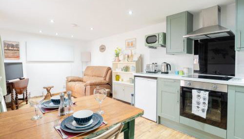 Private Annexe, Nr Celtic Manor & Cwmbran, Parking - Foto 3