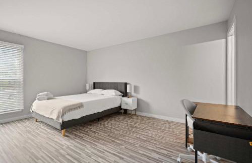 Peaceful & Trendy Unit Near Attractions - Foto 6