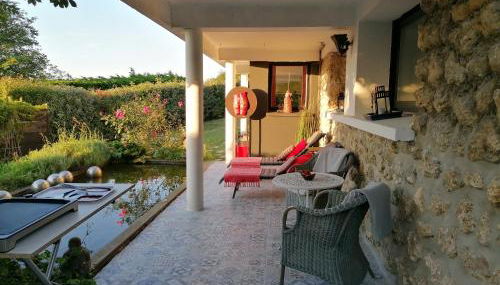 Plage et centre à 15 minutes à pied - stationnement gratuit et facile - Foto 2