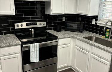 Hosting Nightly Nestings - Foto 39