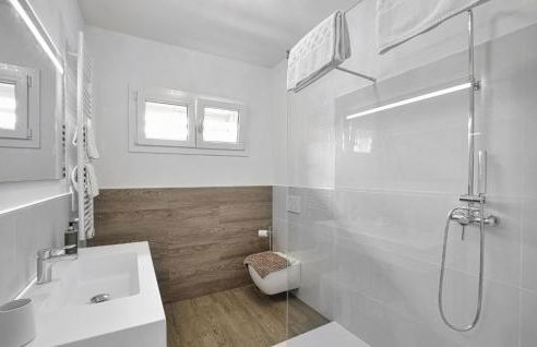 Awesome Home In Montebelluna With Wifi - Foto 35