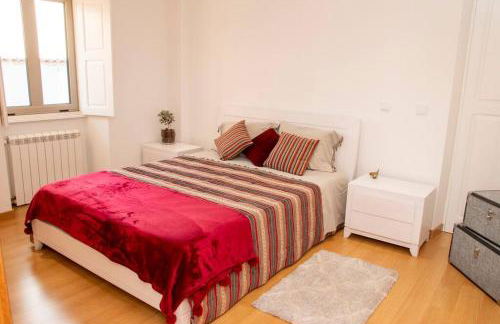 Beautiful cozy cottage near Nazaré, Leiria&Batalha - Foto 12