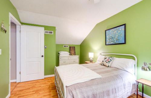 Blacksburg Hideaway with Hot Tub about 5 Mi to Campus! - Foto 16