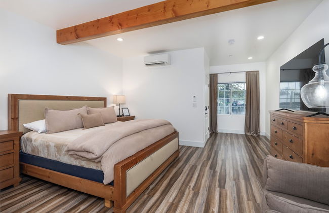 The Four Daughters - Foto 23