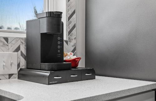 NFL Game-Day Base South Side near Acrisure - Foto 20