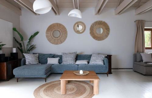 Leśny dom z basenem w okolicy Zegrza - Foto 28