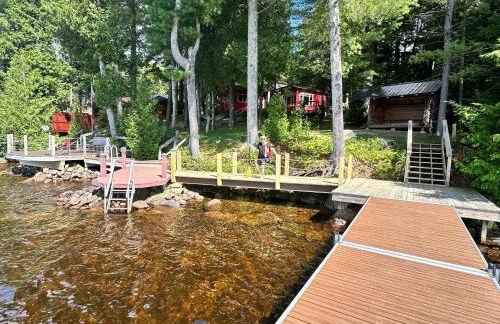 Well-appointed Adirondack cabin directly on 9-mile lake - Foto 8