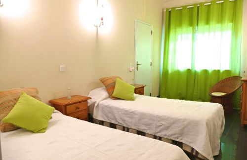 Apartamentos Barracuda - Foto 57