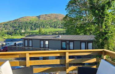 Unique Caravan with Outdoor Space Lodge - Foto 9