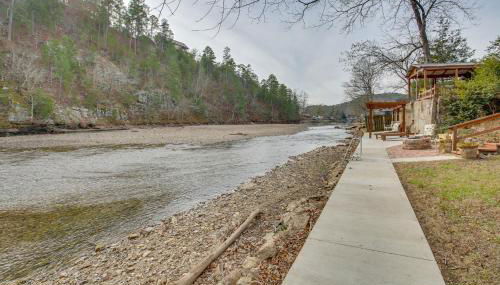 Home with Ouachita River and Lake Hamilton Access - Foto 3