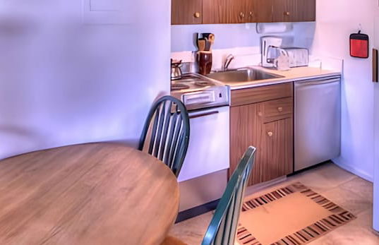 Aspenwood - CoralTree Residence Collection - Photo 11