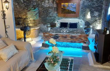 ALOELUX VILLA ! - Private Villa with Jacuzzi, cinema ,massage ,wonderful view, art desing villa - Photo 45