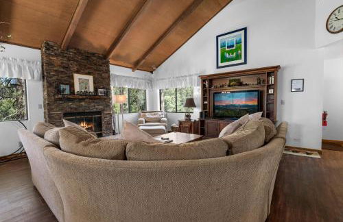 Fawnskin Lake Chalet - Close to Lake - Foto 11