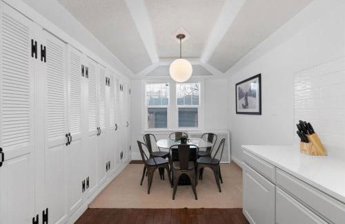 Historic Home, Chic Living Near Motown & Midtown - Photo 15