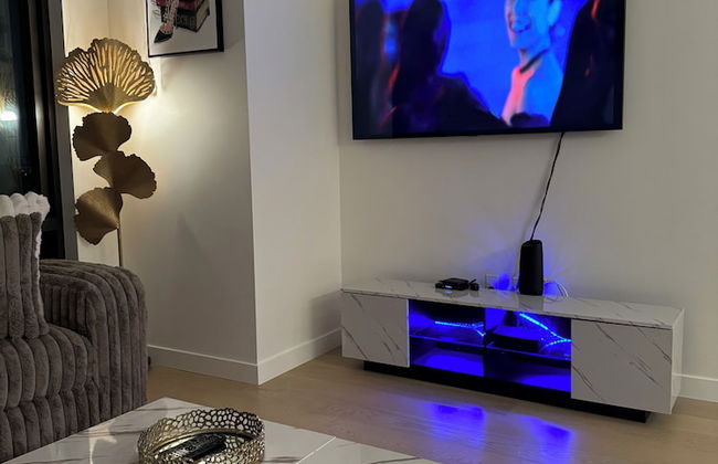 RELAX ON BROADWAY WITH A VIEW - Foto 9