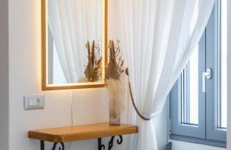 Almyra House - Photo 3