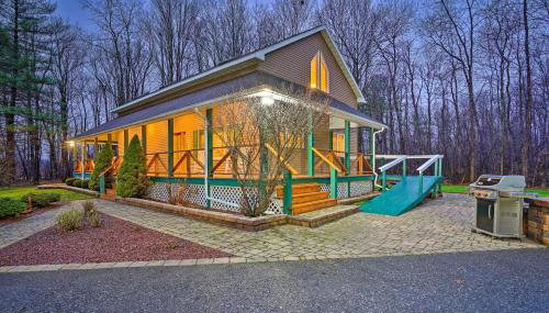 Spacious Oneida Retreat with Game Room! - Foto 1