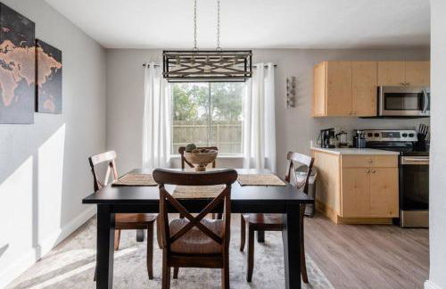 Cute downtown home by Depot Park - Foto 3