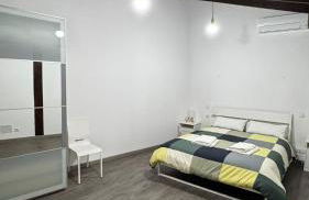 Torre Micalet 3th FLOOR & No elevator - Photo 11