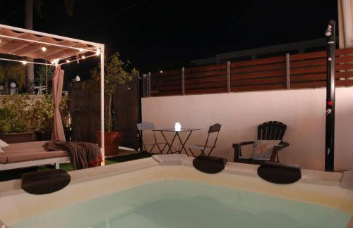 Studio Alpha - relax e jacuzzi - Foto 7