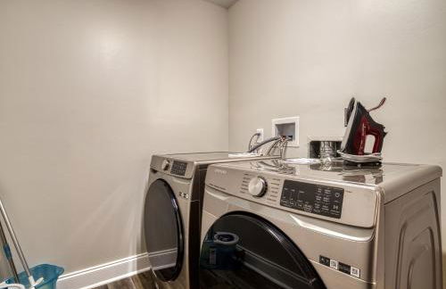 Broadview, River, Golf Course, Games, free Attraction Tickets, WIFI!!! - Foto 26