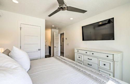 Spacious St George Townhome with Grill and Views! - Foto 18