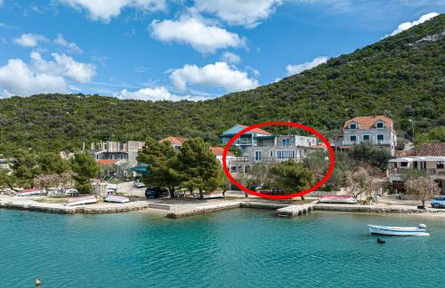Apartments by the sea Luka Dubrava, Peljesac - 13632 - Foto 1