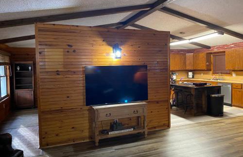 Off the Hook - Foto 30