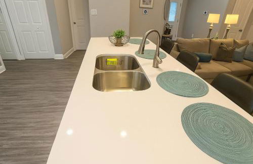 Heated Pool & Bathtub 4BR Near Disney - Foto 31