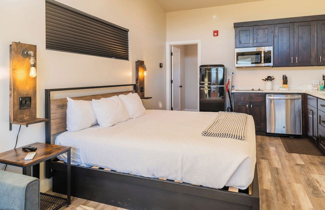 The Dwellings - Photo 21