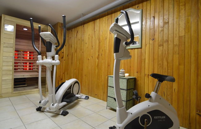 Holiday Home in Waimes With Pool & Sauna - Foto 28