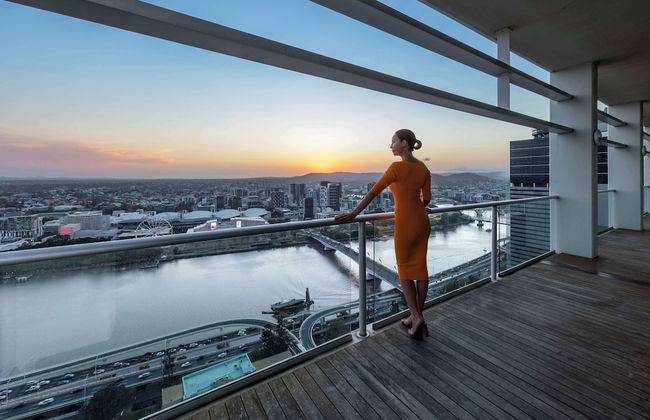 Oaks Brisbane Casino Tower Suites - Photo 27