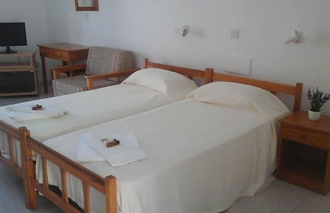 Kozis Hotel Apts - Photo 12