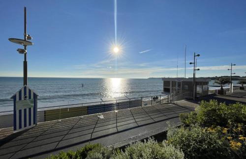 Appartement Duplex en Front de Mer avec Terrasse – Accès Direct Plage – 2 Chambres + Cabine - Foto 12