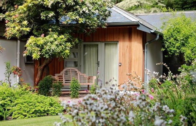 Pinetum Garden Cottages - Photo 63