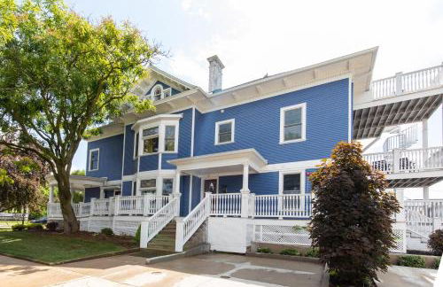 Boutique Style Condo Near Downtown Waterfront - Foto 32