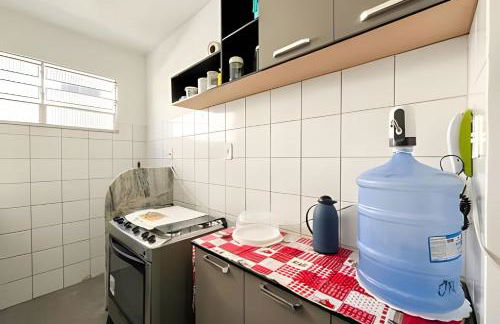 Apto com AR, 3/4 em condomínio com piscina e lazer - Foto 8