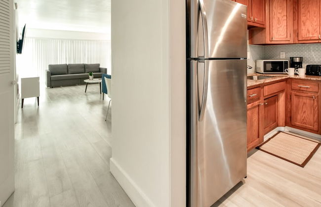 Artrageous on the river By RocketStay - Photo 69